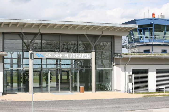 Ostseeflughafen Stralsund-Barth GmbH